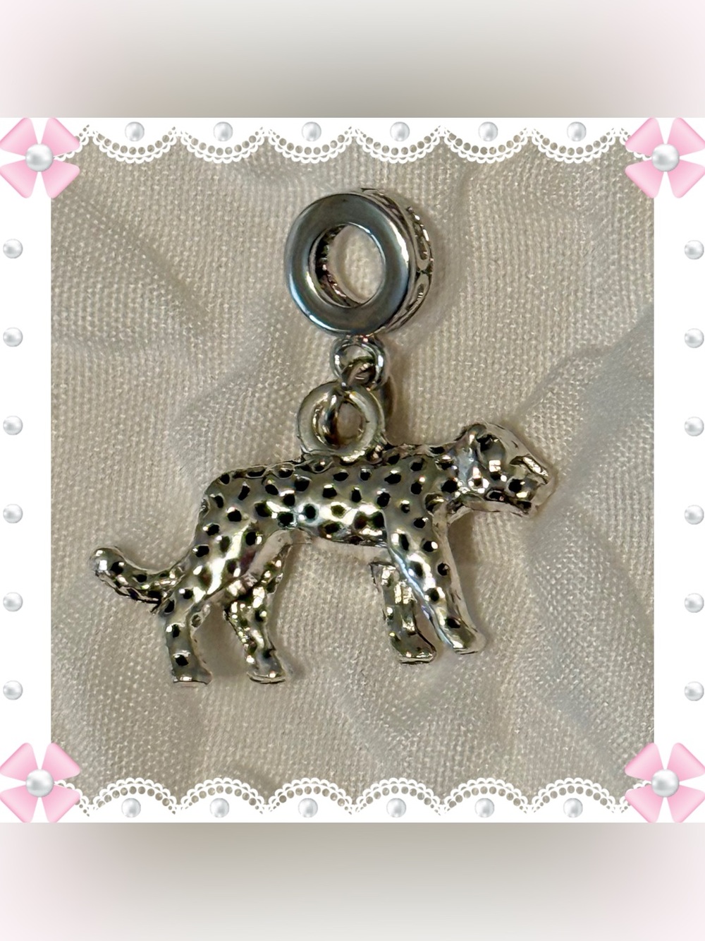 Pendant / charm - small cheetah leopard charm - stainless steel. New! Unused.